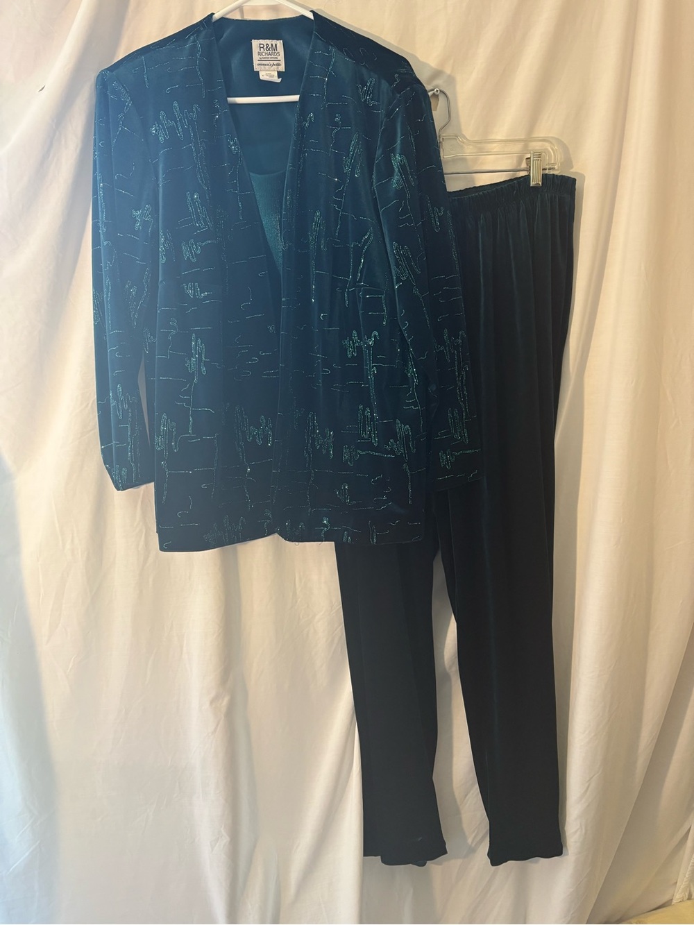 R&M Richards Teal Patterned Velvet Jacket with Teal Straight-Leg Pants